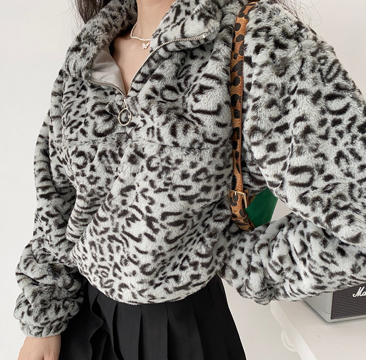 Kukombo Leopard Plush Drawstring Coat