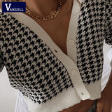 Christmas Gift Women Cardigans Sweater Plaid Print Vintage V Neck Elegant Chic Short Sweater Tops Spring Fashion Jumper Lady Streetwear