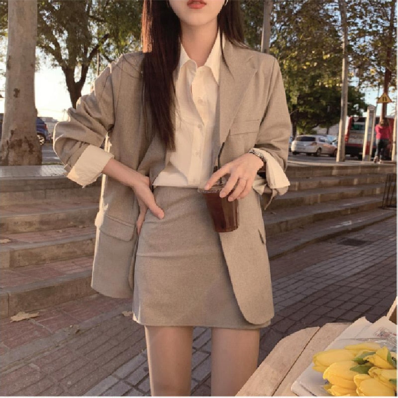 Kukombo Office Ladies Notched Collar Plaid Women Blazer Single Breasted Autumn Jacket Casual Pockets Female Suits Coat suit skirt