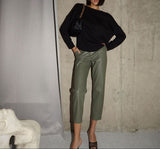 Christmas Gift Yiyiyouni High Waisted PU Leather Pants Women Casual Zipper-Up Straight Leather Trousers Women Black White Pockets Pants Female