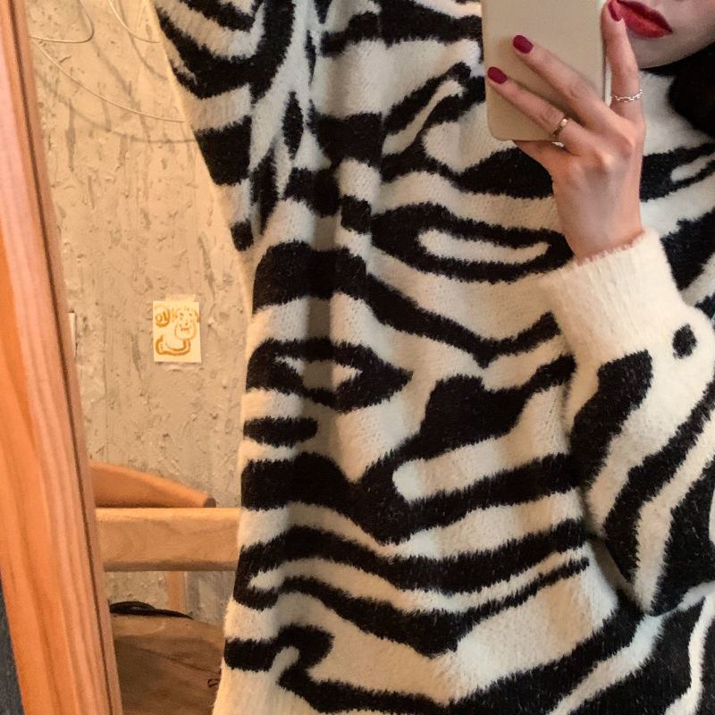 Kukombo  Autumn Winter Top 2022 New Korean Zebra Print Loose Lazy Wind Pullover Warm Long Sleeve Bottomed Sweater