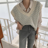 Kukombo 2022 New Winter Spring Women Sweaters Pullover Sleeveless Vest Waistcoat Korean Oversized Checkered Knitwear SWV18191