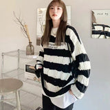 Kukombo Winter Knitted O-Neck Sweater Women Soft Warm Casual Pullovers Loose Striped Jumpers 2022 Y2k Vintage Sweater