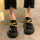 2022 New Slippers Loafer Chunky Golden Chains Women Chain Backless Leather Loafer Cork Midsole Ladies Luxury Mule Sandal