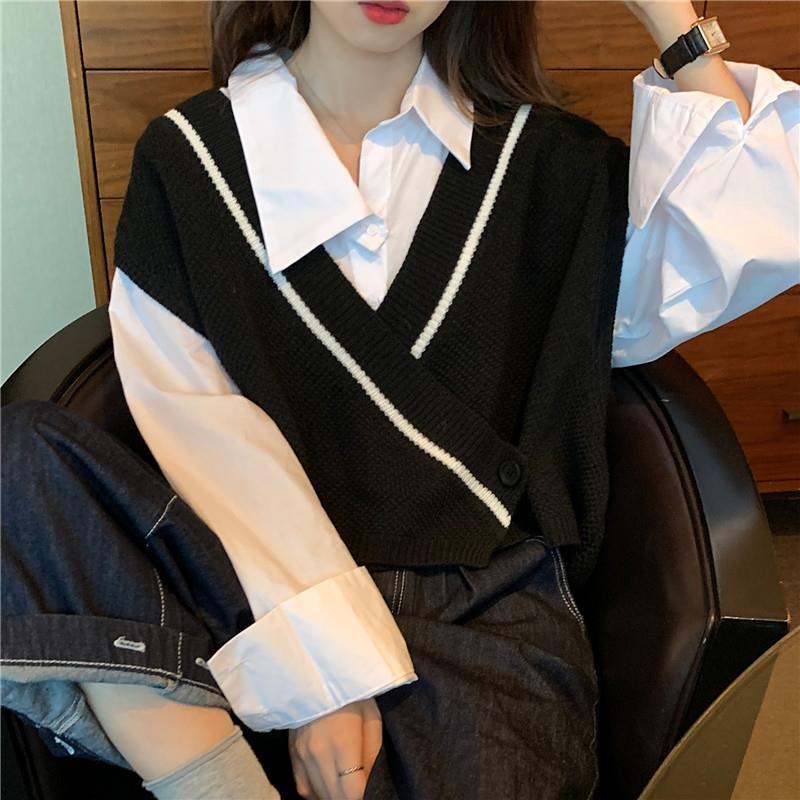 Kukombo Sweater Vest Women Striped V-Neck Sleeveless Sweaters Womens Daily Outwear Chic Simple All-Match Korean Fashion Knitted Harajuku