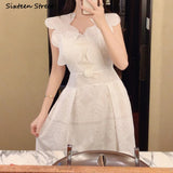 Kukombo White Lace Dress Women V-Neck Sleeveless Elegant Long Bodycon Dress Woman High Waisted High Waisted Mesh Party Dresses Runway