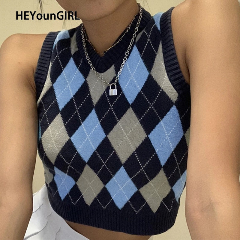 Christmas Gift HEYounGIRL V Neck Vintage Argyle Sweater Vest Women Black Sleeveless Plaid Knitted Crop Sweaters Casual Autumn Preppy Style