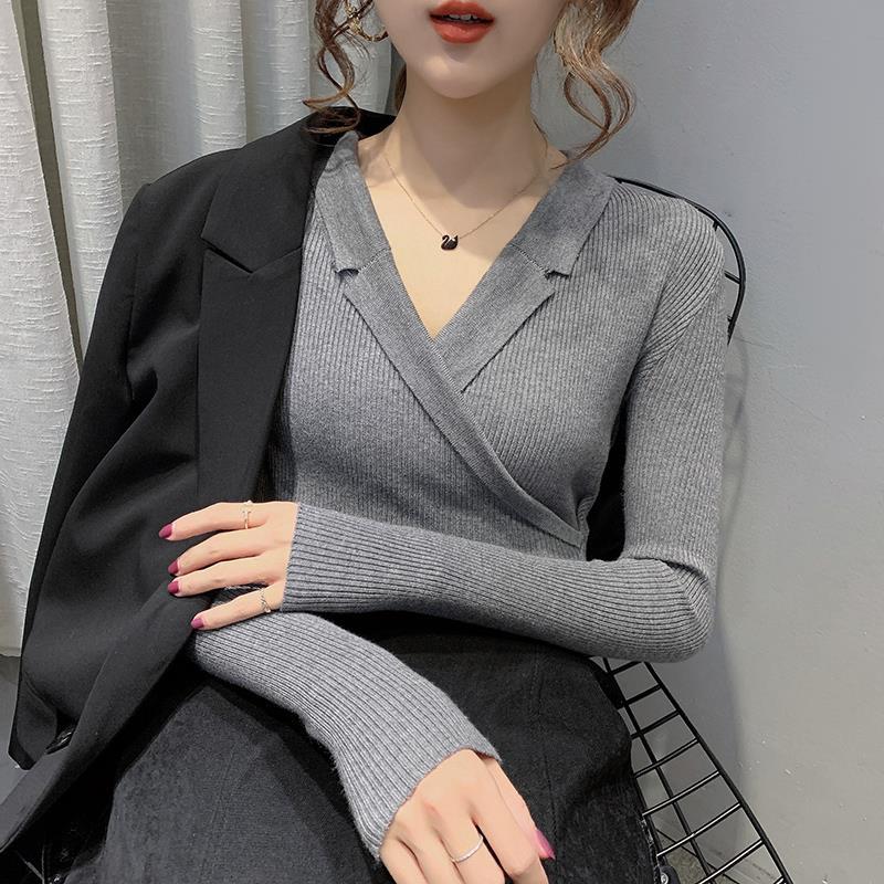 Christmas Gift V-neck Sweater Women Knitted Bottoming Shirt 2021 Autumn New Solid Slim Pullover Casual Long Sleeve Soft Outside Sweater