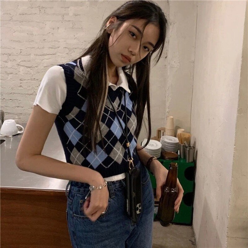 Christmas Gift Sweater Vests Women Argyle Crops Knitted Feminine Simple V-neck Streetwear Spring Student Preppy Style Chic Leisure Retro Soft